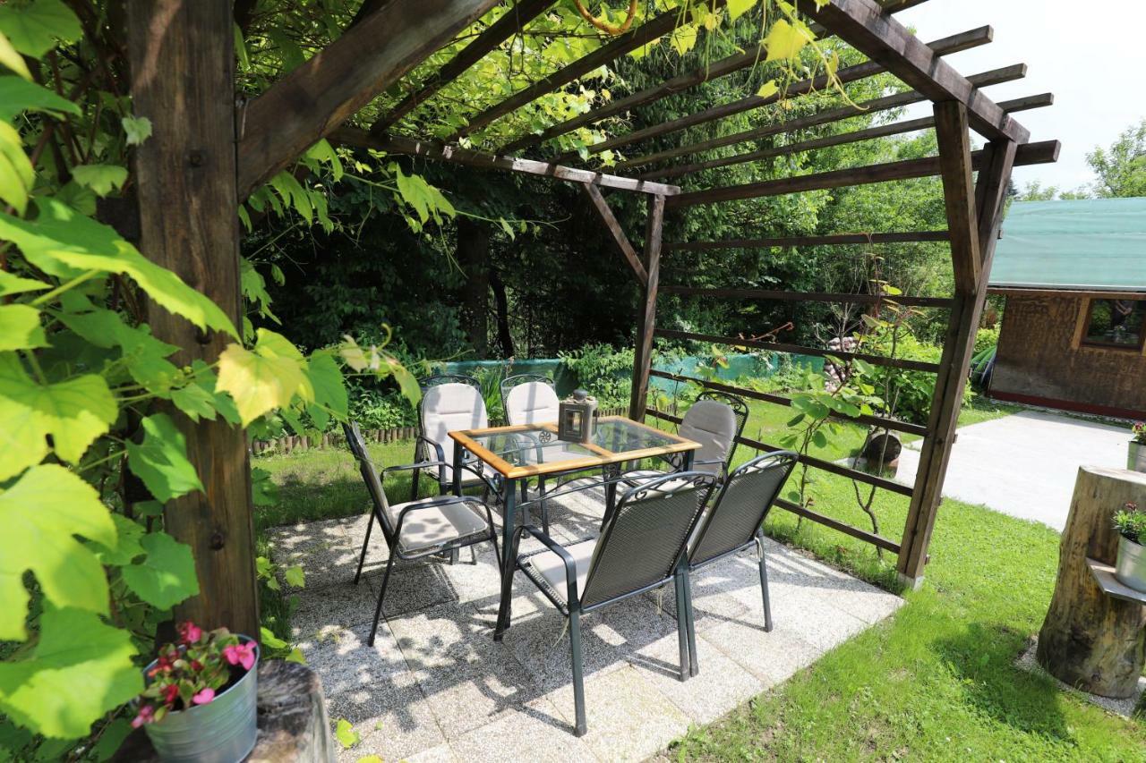 Adventure Cottage With Pool And Big Garden Bled Zewnętrze zdjęcie